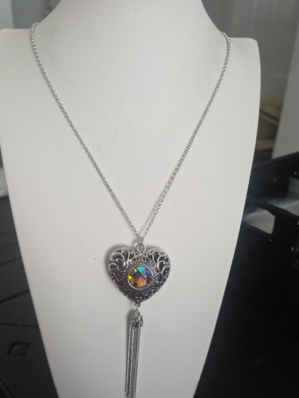 Paparazzi Prismatic Passion Green Necklace NWT